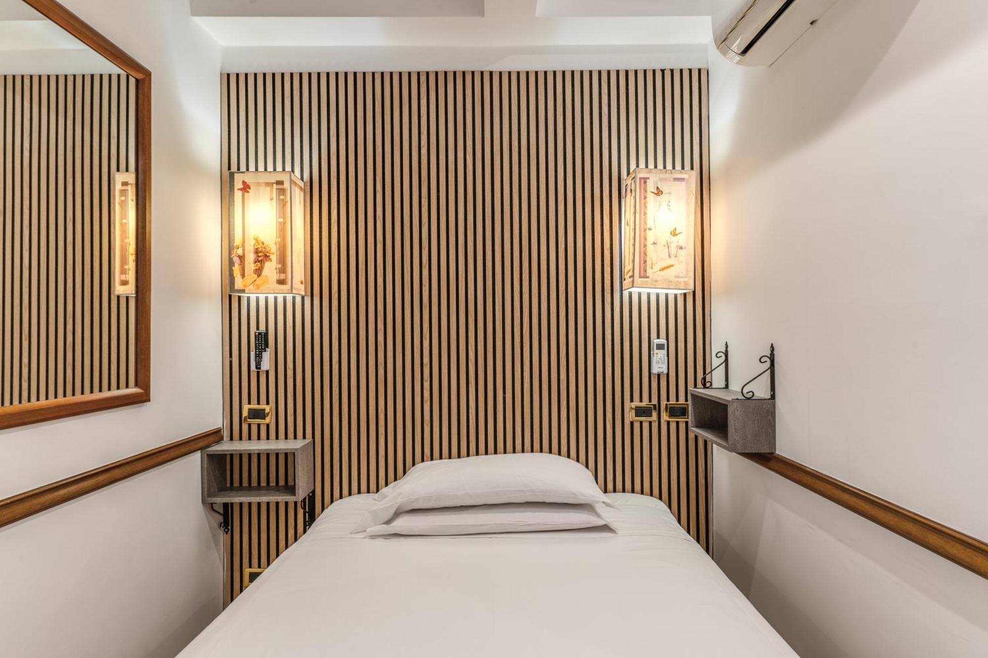 Hotel Santa Prassede روما المظهر الخارجي الصورة